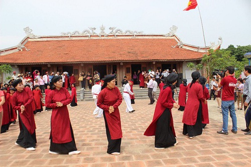 Phu_Tho_don_bang_cong_nhan_hat_Xoan_cua_UNESCO