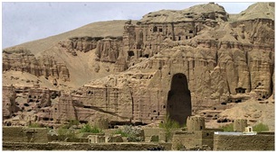 Afghanistan__Phuc_dung_quan_the_di_tich_dac_biet_tai_thung_lung_Bamiyan