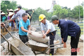 Formosa_Ha_Tinh_ho_tro_300_trieu_lam_duong_giao_thong_o_thi_xa_Ky_Anh