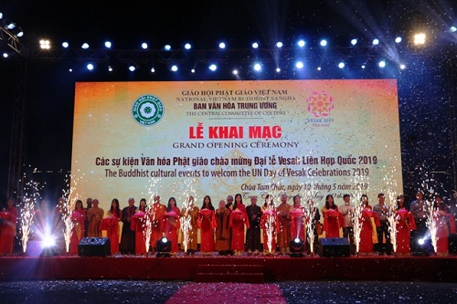 Khai_mac_chuoi_su_kien_van_hoa_Phat_giao_trong_khuon_kho_Dai_le_Vesak_Lien_hop_quoc_2019