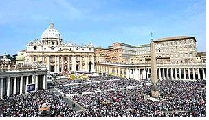 Vatican_phong_thanh_cho_5_chan_phuoc