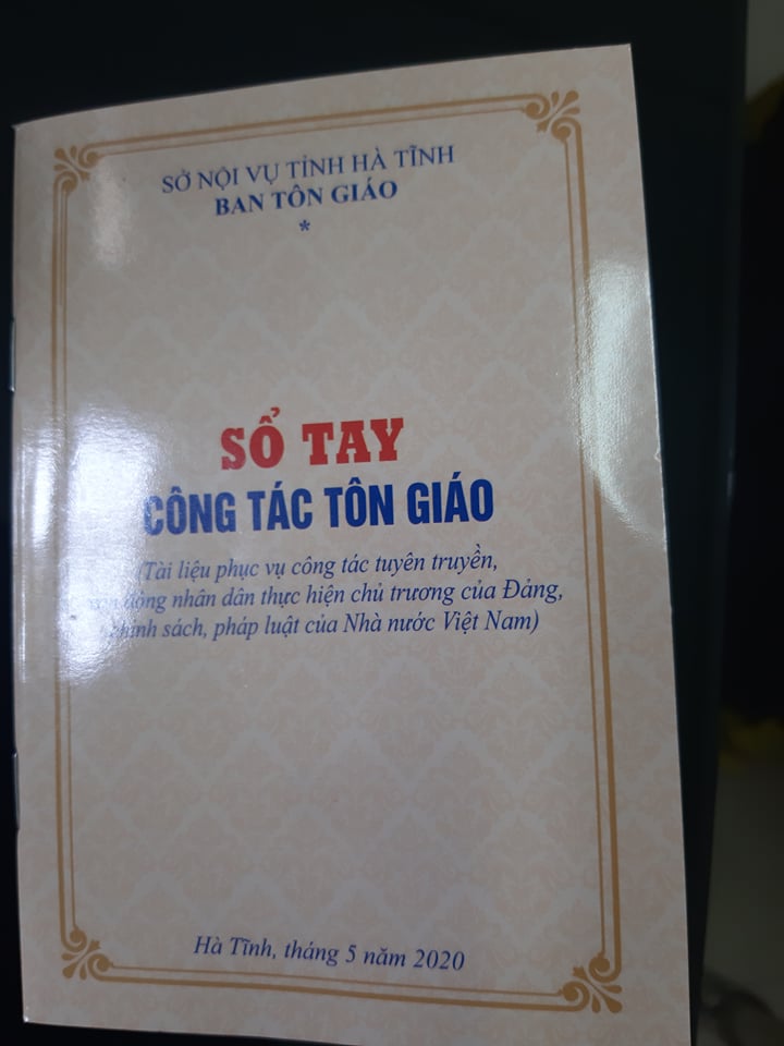 Ban_Ton_giao_tinh_Ha_Tinh_xuat_ban_So_tay_cong_tac_ton_giao