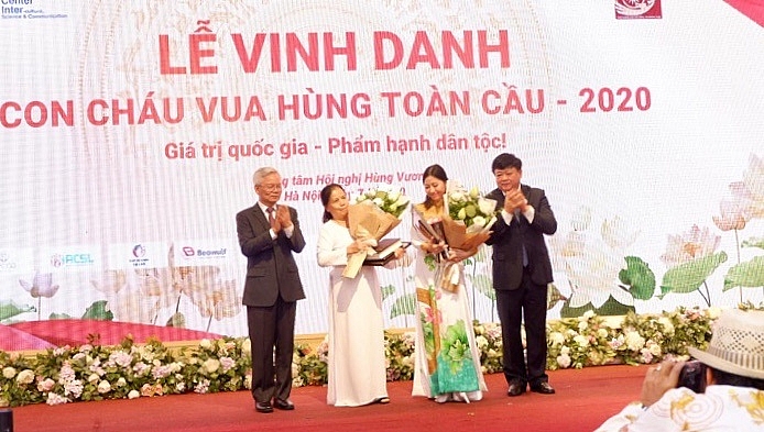 Ngay_hoi_tu_va_vinh_danh_con_chau_Vua_Hung_toan_cau