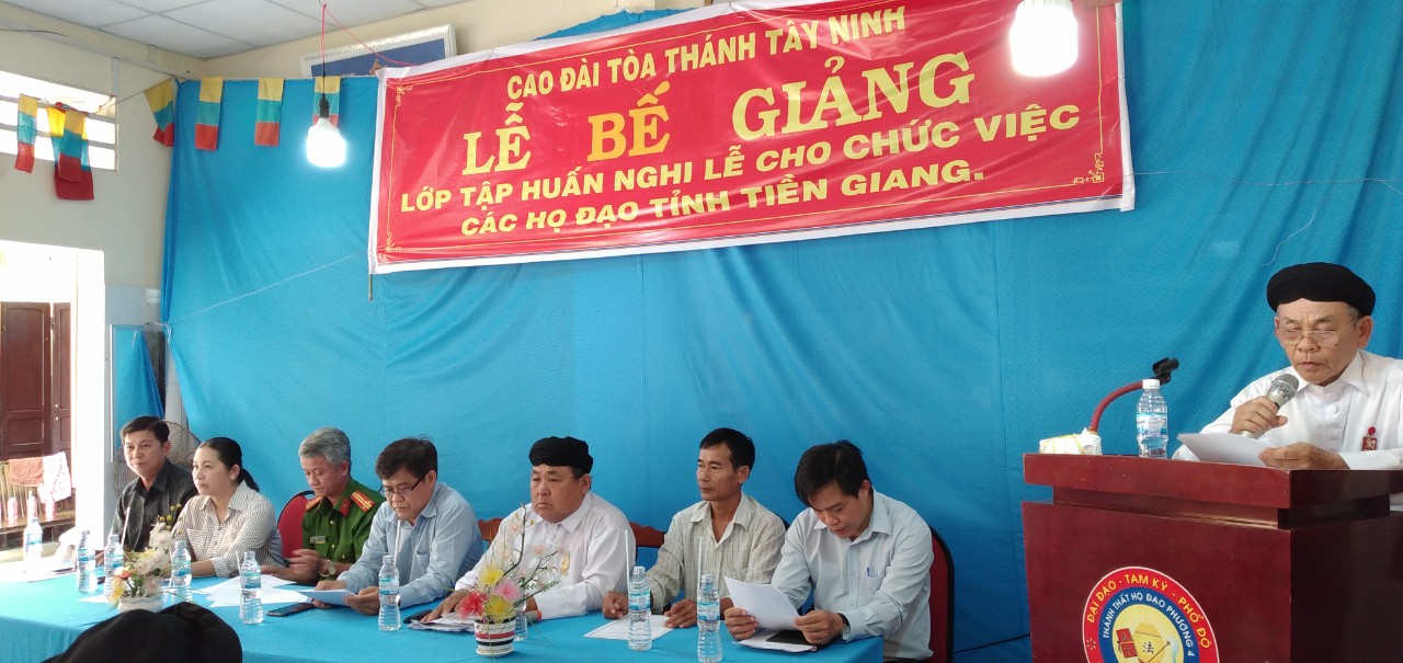 Cao_Dai_Tay_Ninh_tinh_Tien_Giang_be_giang_lop_giao_ly_2020