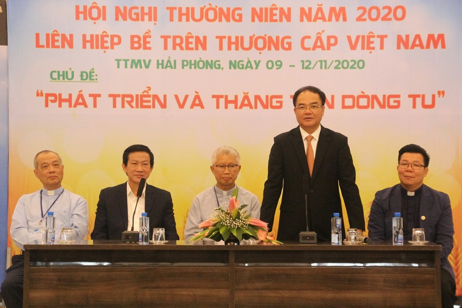 thu-truong-vu-chien-thang-chuc-mung-hoi-nghi-lien-hiep-be-tren-thuong-cap-viet-nam-2020