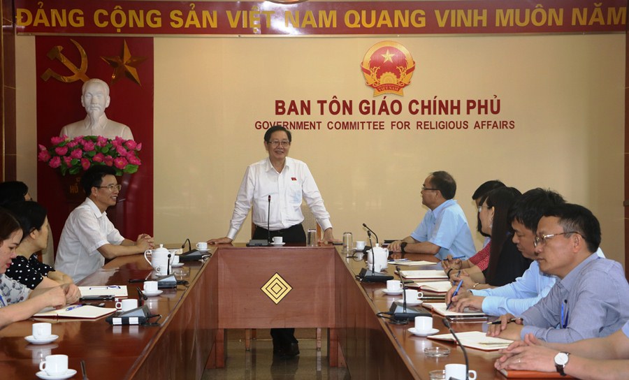 bo-truong-le-vinh-tan-tham-lam-viec-tai-ban-ton-giao-chinh-phu