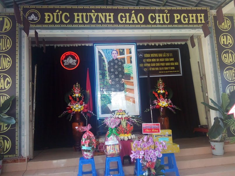 ben-tre-dai-le-ky-niem-101-nam-ngay-dan-sinh-huynh-giao-chu-phat-giao-hoa-hao