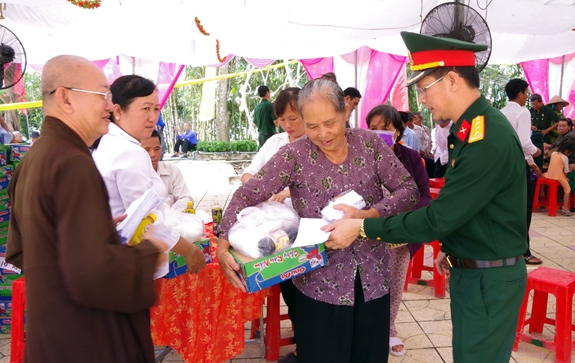 dong-hanh-thiet-thuc-cung-dong-bao-ton-giao