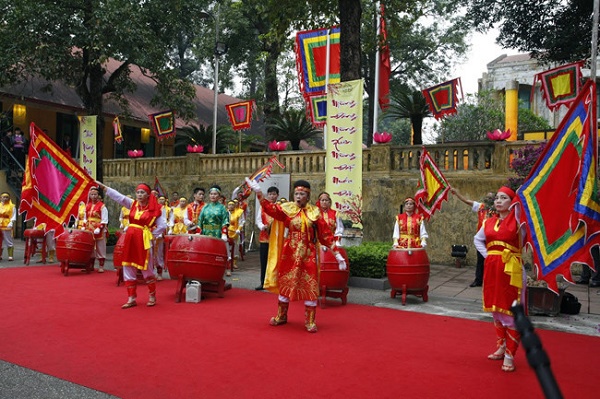 tan-suu-nghenh-xuan-tai-trung-tam-bao-ton-di-san-thang-long-ha-noi