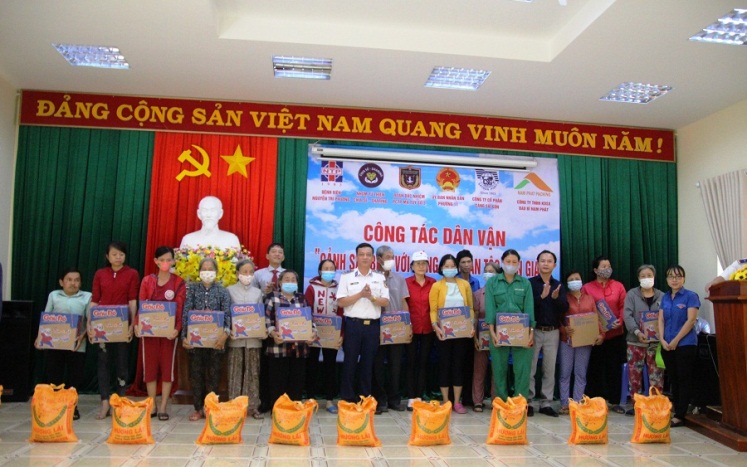 canh-sat-bien-viet-nam-dong-hanh-cung-dong-bao-dan-toc-ton-giao