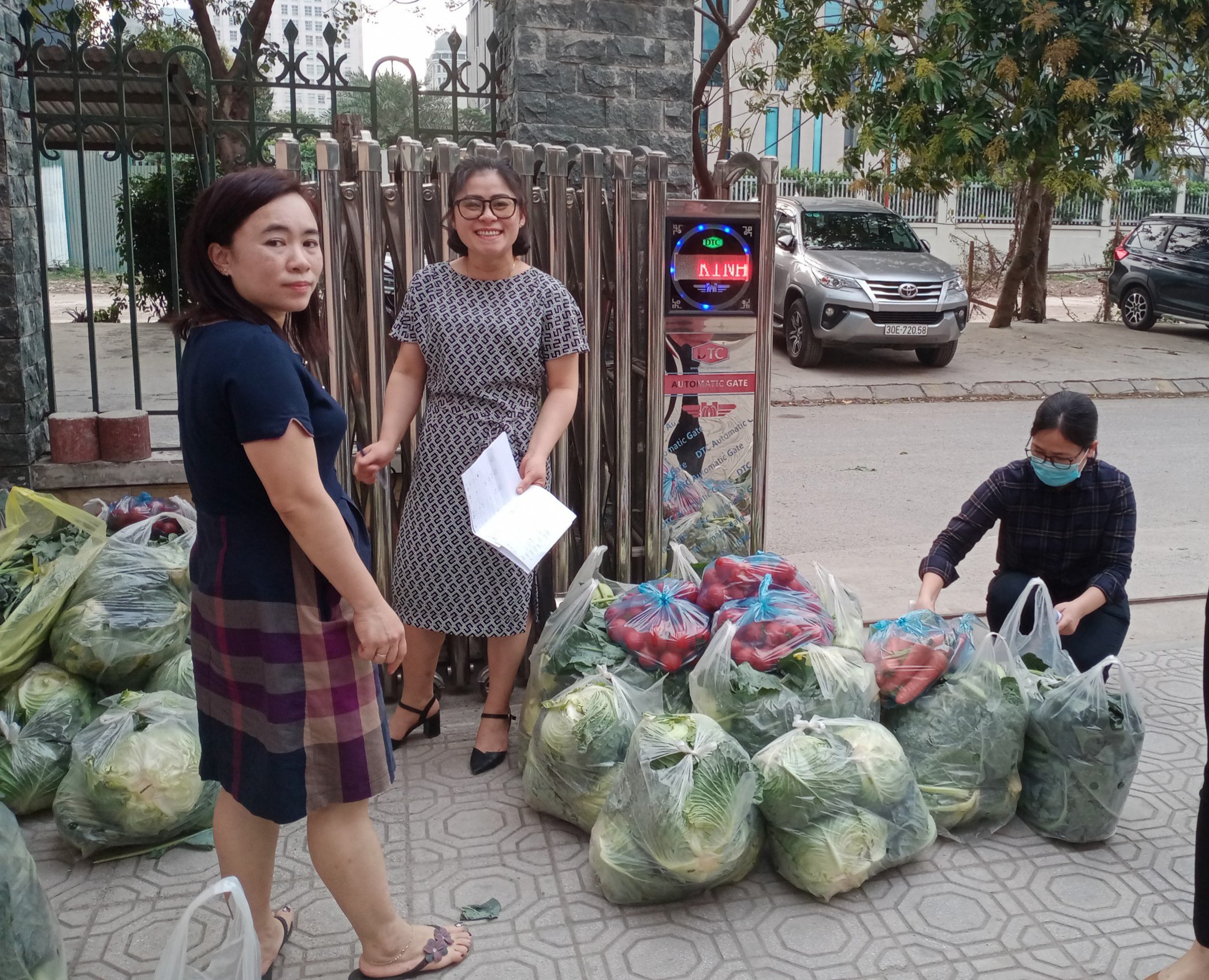 cong-doan-ban-ton-giao-chinh-phu-chung-tay-giai-cuu-nong-san-tinh-hai-duong